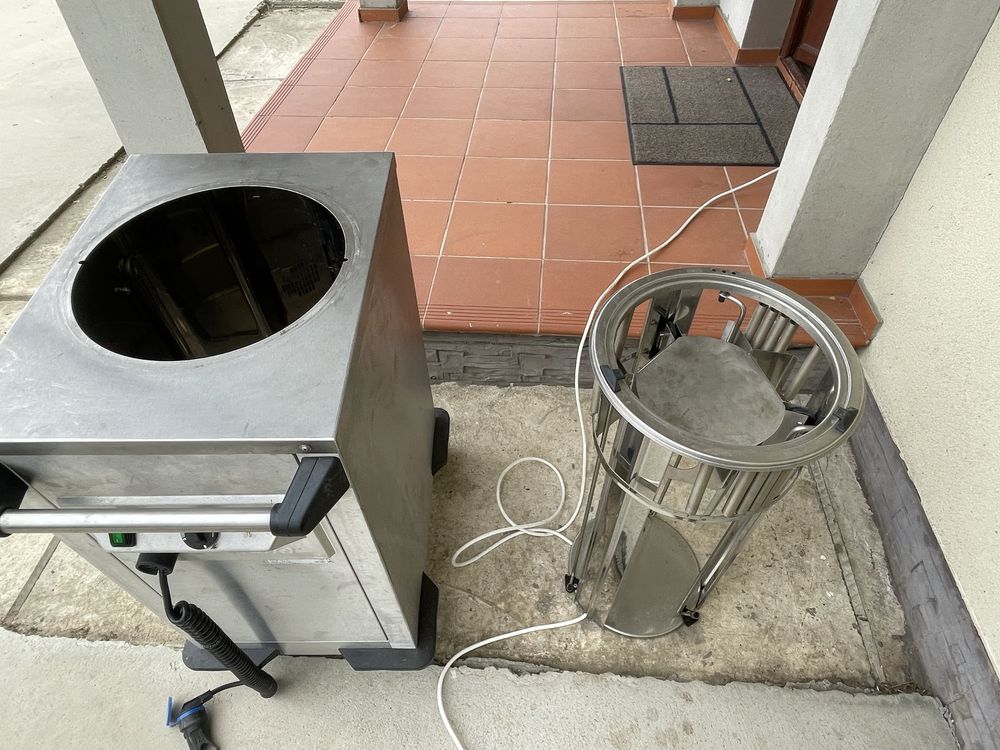 Distribuitorul de farfuri încălzit