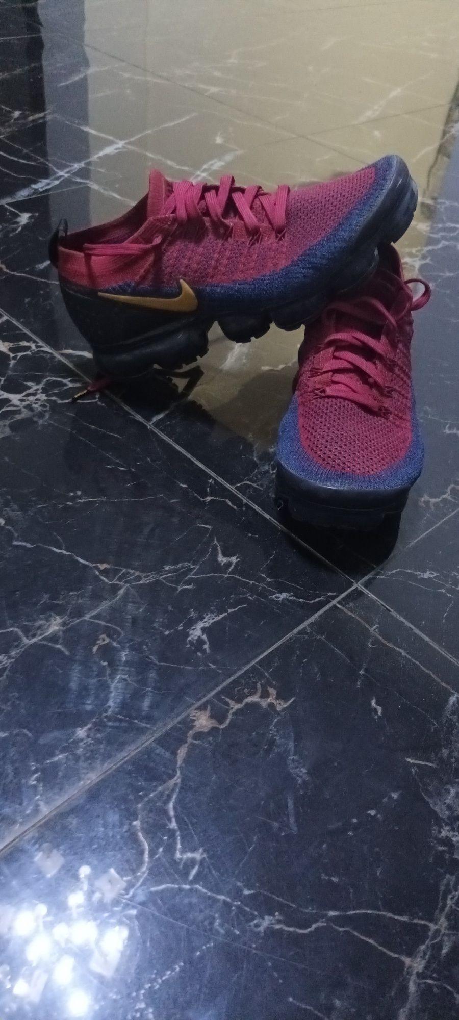 Incaltari vapormax