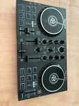 Vând mixer Numark Party Mix