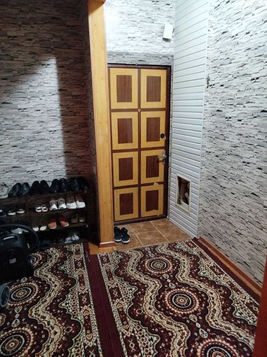 Kvartira qizlarga chorsu bozoriga yaqin