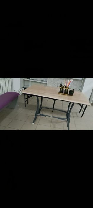 Продам стол со стулями