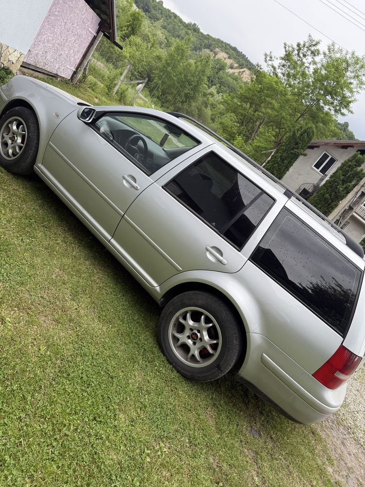 Golf 4 . Medel Pacific