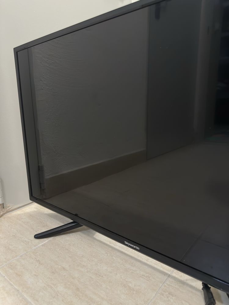 Телевизор Skyworth 39 инча