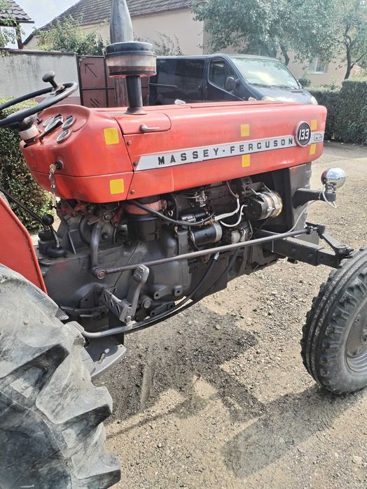 Vând tractor Massey Ferguson 45 cai
