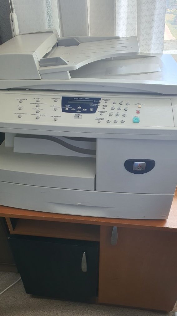 Принтер, сканер (требуется небольшой ремонт)