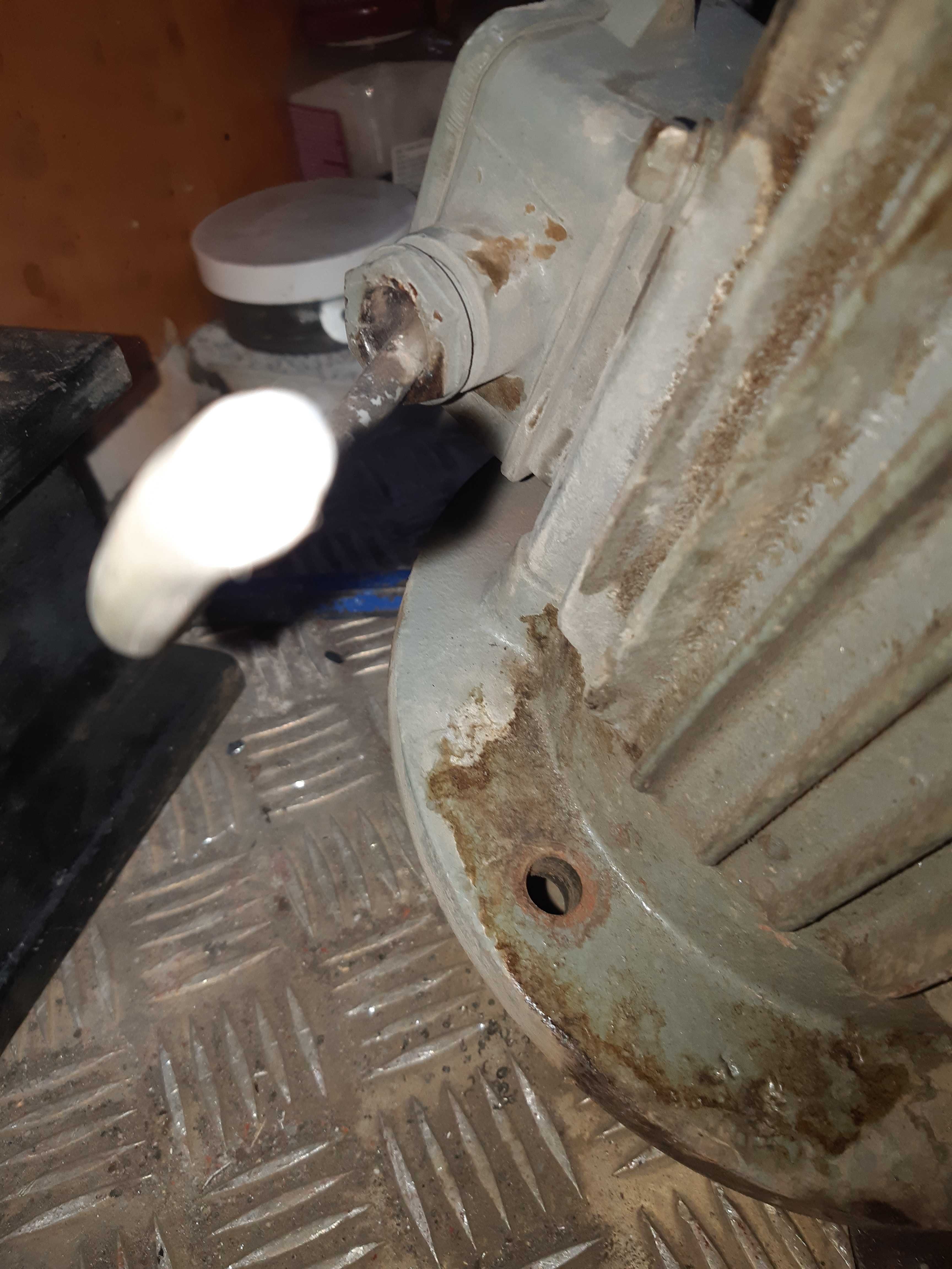 ELPROM 220-380 v електромотор