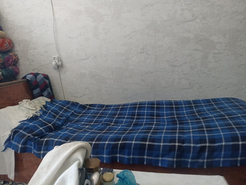 Кровать бу хорошая