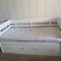 Детская кровать белого цвета 170*80см по матрасу