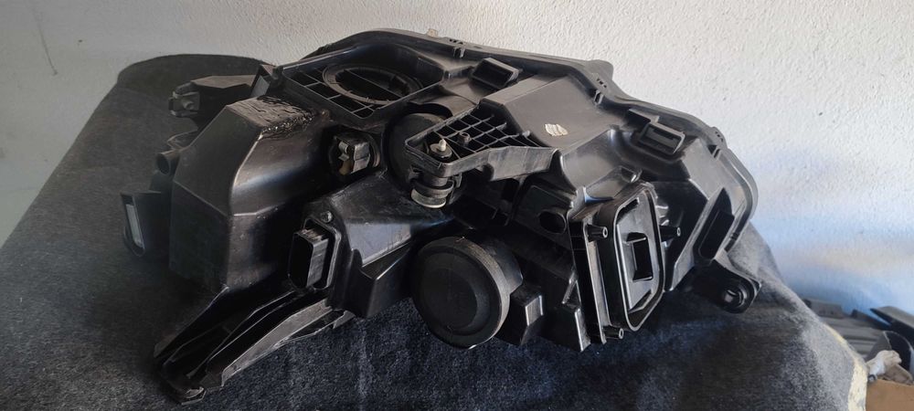 Far dreapta volkswagen passat b8 full led