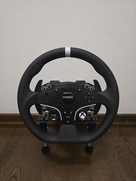 Игровой руль Moza R9 v3 + Moza sr-p + Moza ESX + Moza Table Clamp
