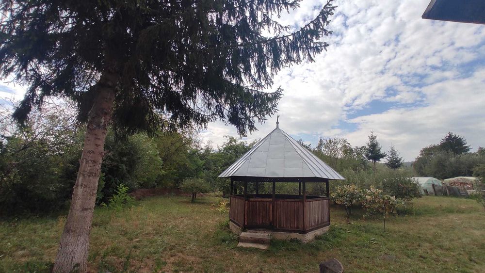 casa Provita de Sus 5 camere+ teren 2250 mp, acces strada, utilitati