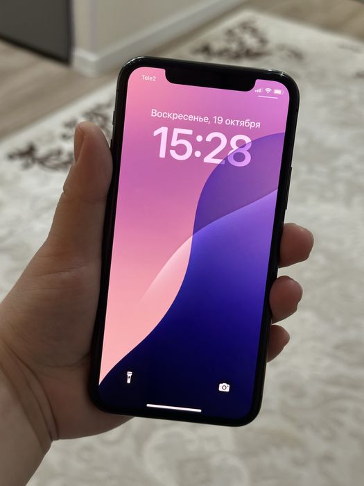 iPhone 11 Pro 64GB в отличном состоянии