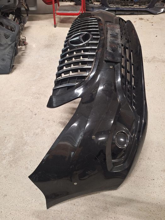 Предна броня с отвори за парктроници Mercedes Vito/ Мерцедес Вито 2015