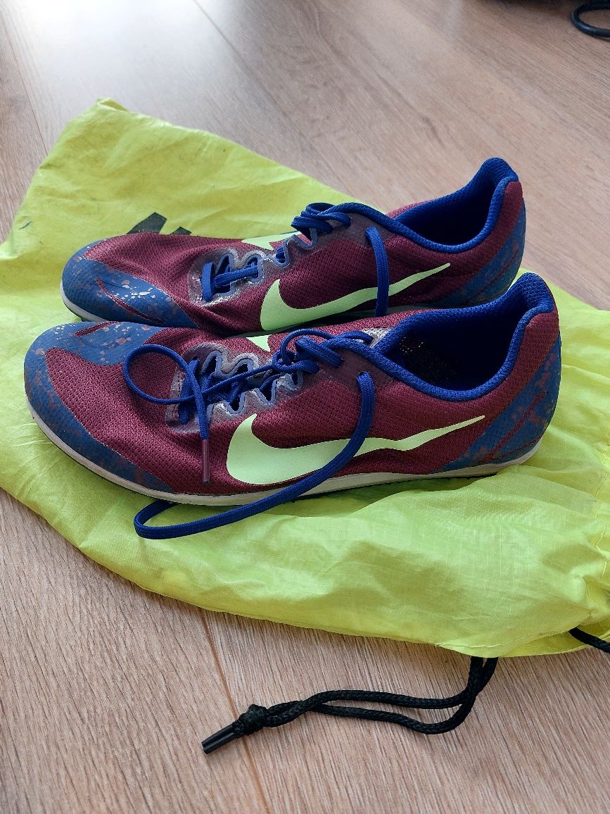 Шпайкове Nike Zoom Rival D 10