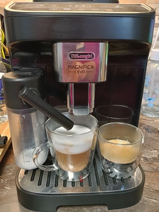Espressor DeLonghi Magnifica Evo