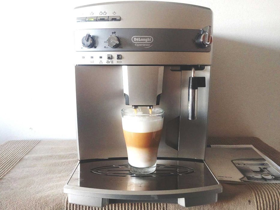 Саекоекселент ЕООД продава DeLonghi Magnifica ESAM 03.110.S