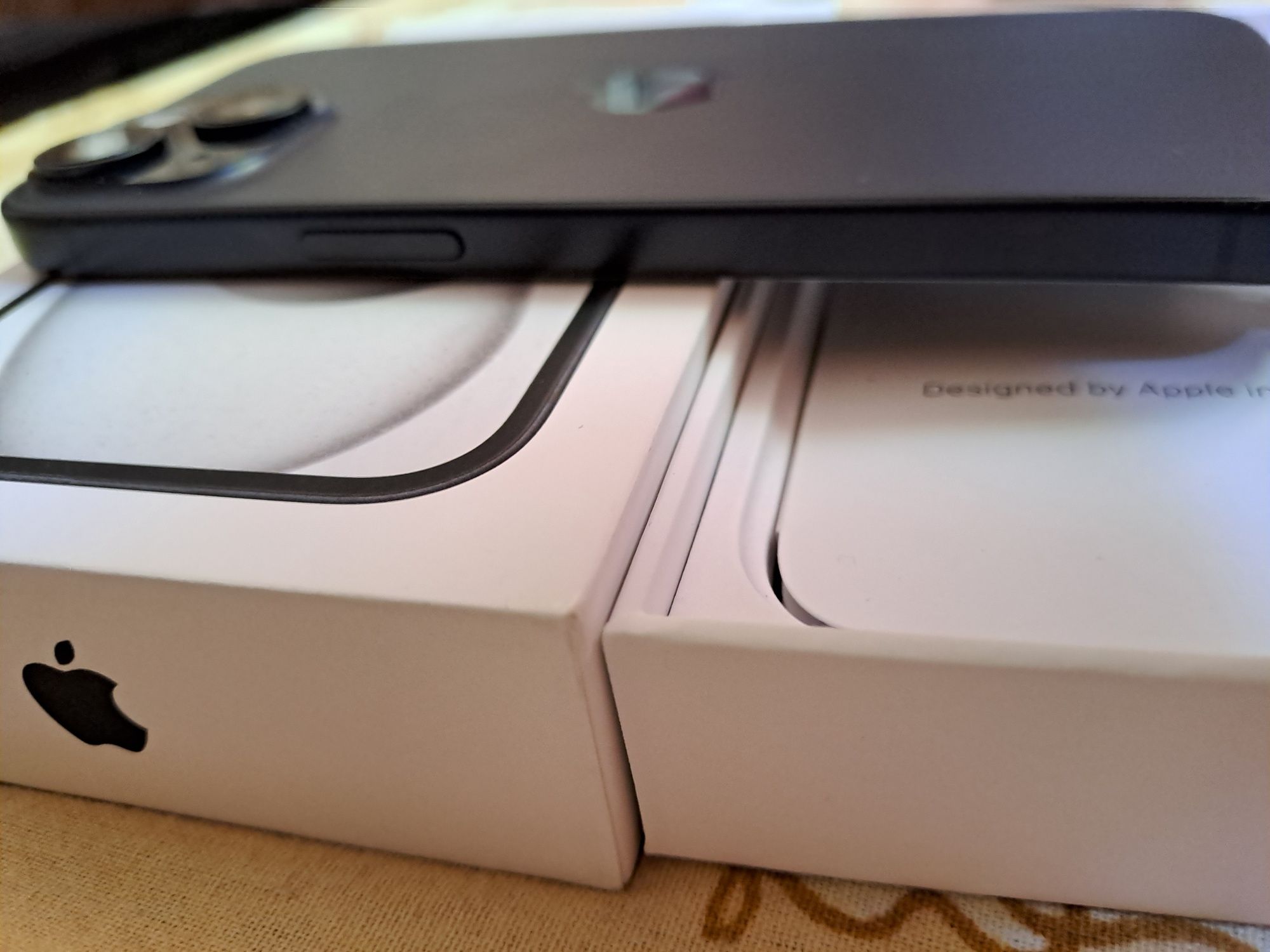 Iphone 15 128gb 6 RAM Чисто нов!