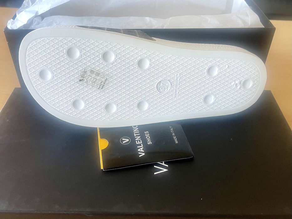 Valentino by Mario Valentino Чехли - дамски