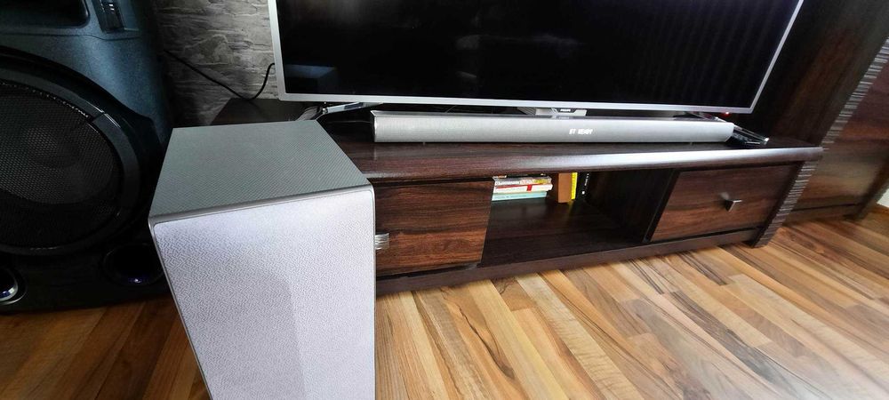 Soundbar система LG LAS550H