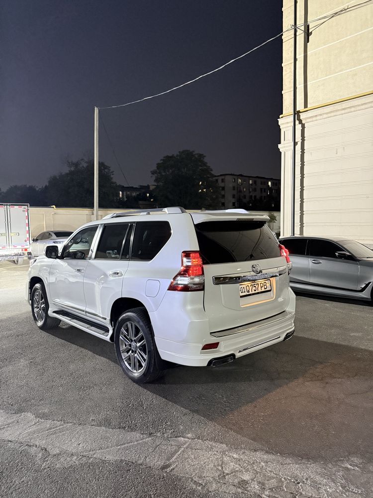 Toyota Land cruiser 150