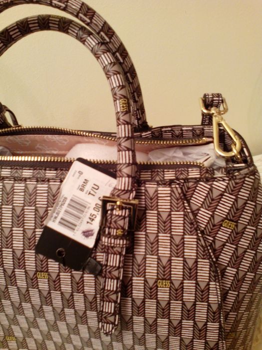 Diferite posete noi .