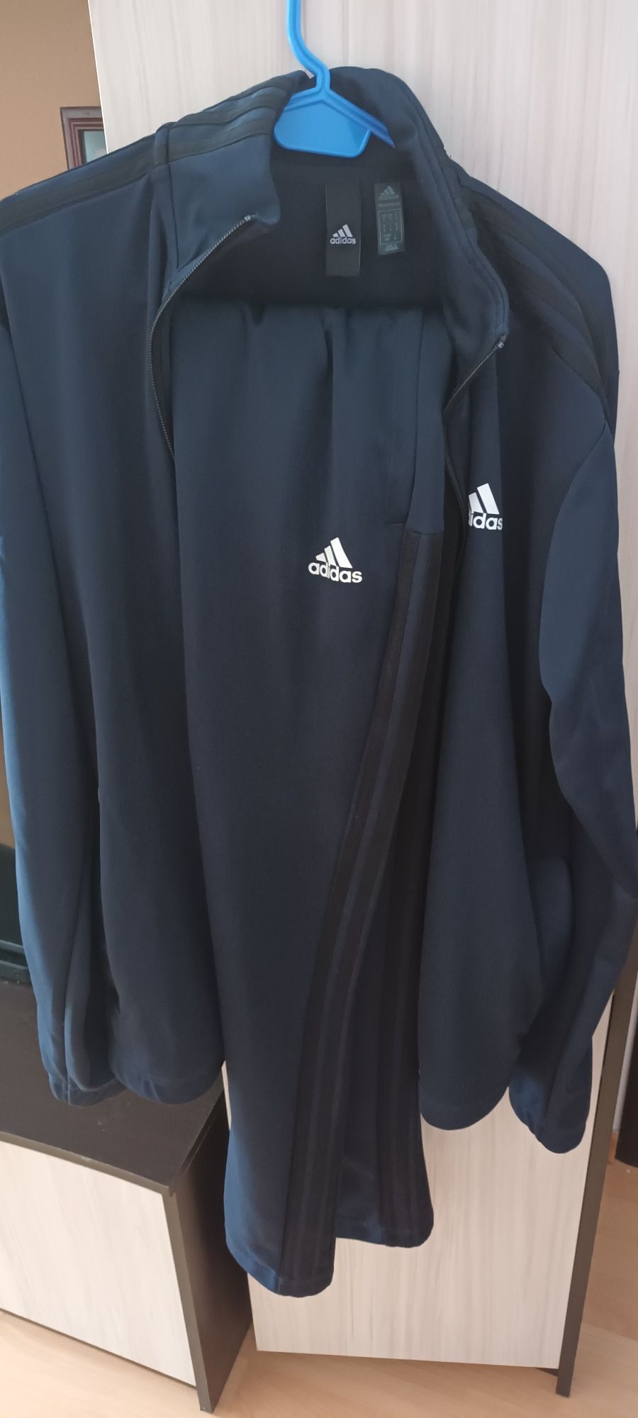 Екип   Adidas размер S