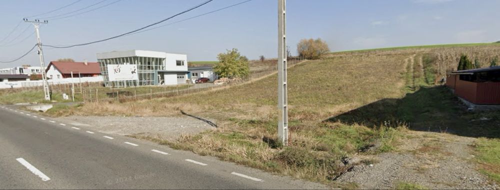 Teren intravilan deschidere 30 m la DN15, 2481 mp ERNEI