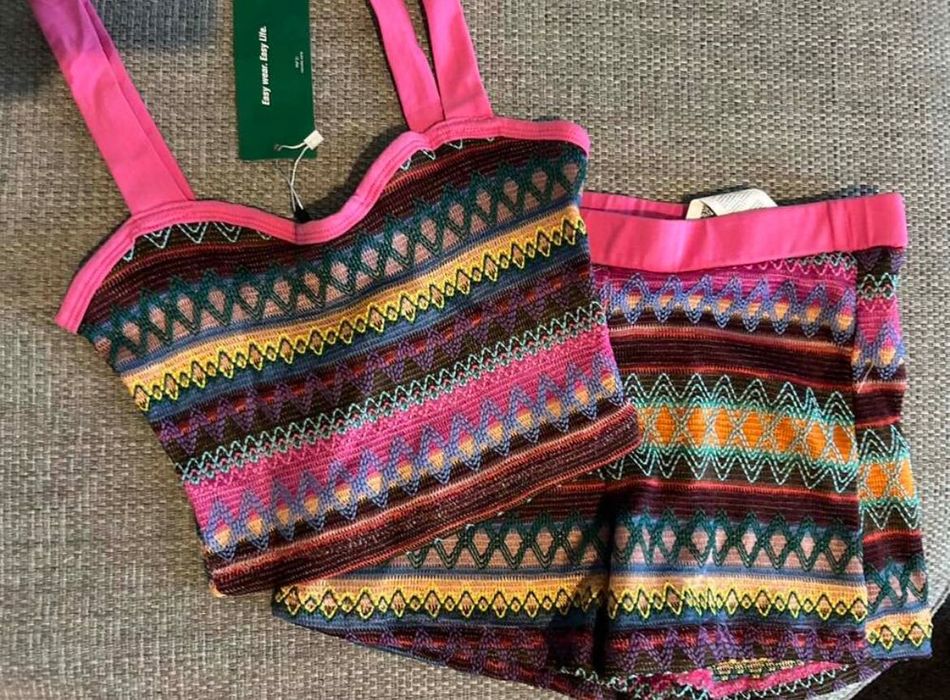 Летен бохо комплект къси панталонки памучни къс топ шарени розово