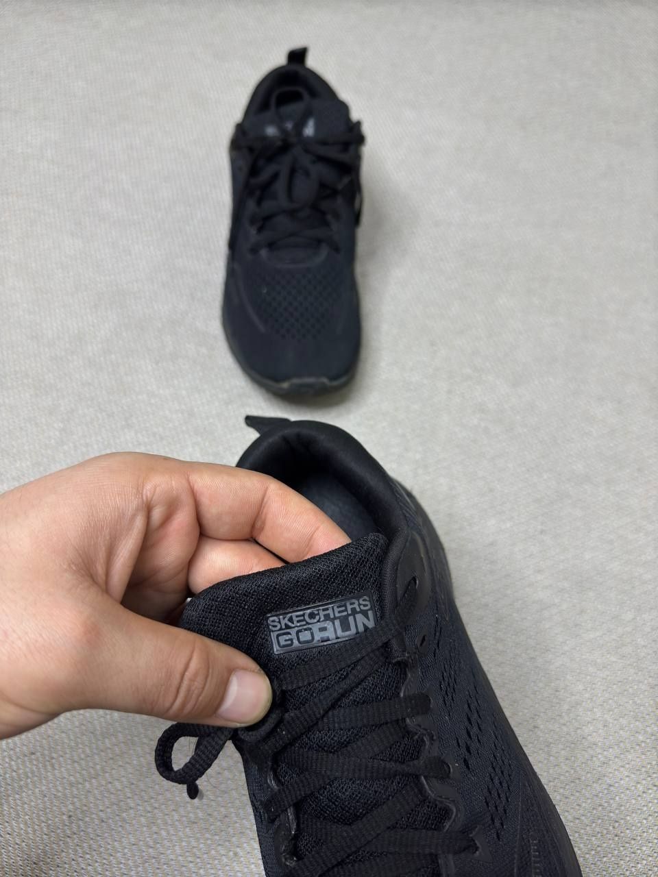 Продам оригинальные Skechers в отличном состоянии размер 41