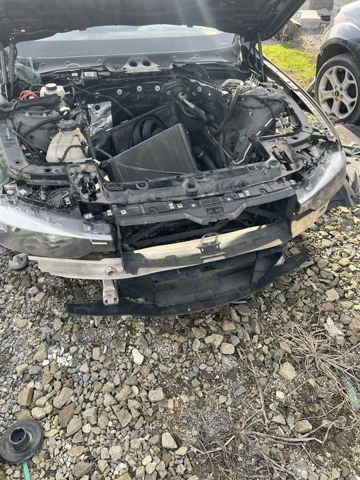 Far faruri stanga sau dreapta bmw f30 fara xenon