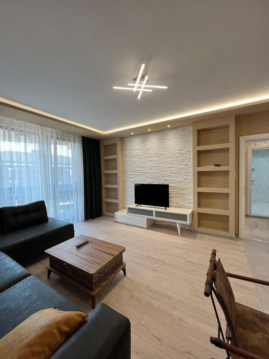 Дава се под наем Двустаен апартамент в Пловдив, Христо Смирненски - 76 кв.м за 500 € - Снимка #1