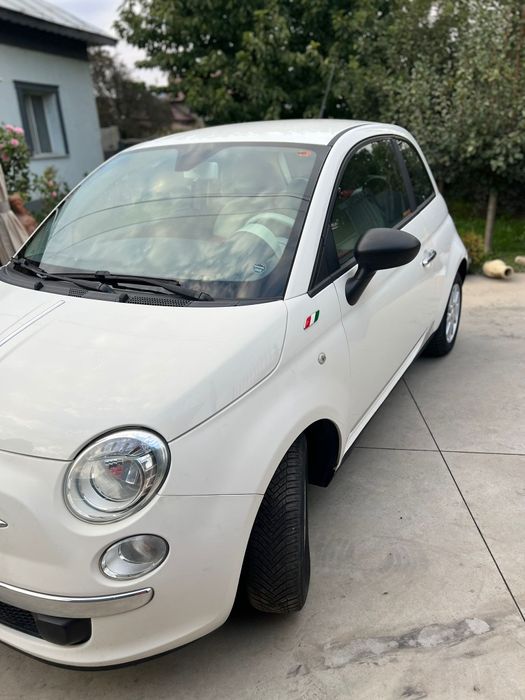 Vând Fiat 500 an 2012