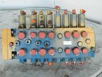 Distribuitor Lieberr A308 - Piese de schimb Liebherr
