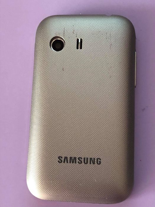 Самсунг Galaxy young - мобилен телефон за части