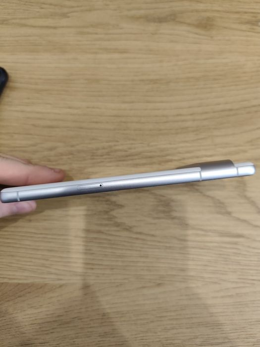 Vând Google Pixel 7 utilizat + husă protecție inclusă