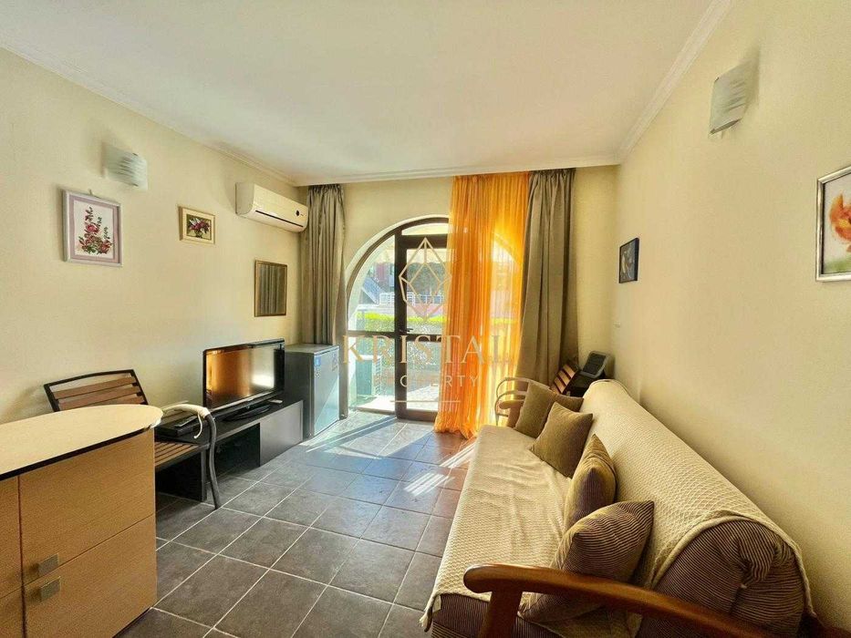 Продава се Едностаен апартамент в Свети Влас - 55 кв.м за 1157 €/кв.м - Снимка #1