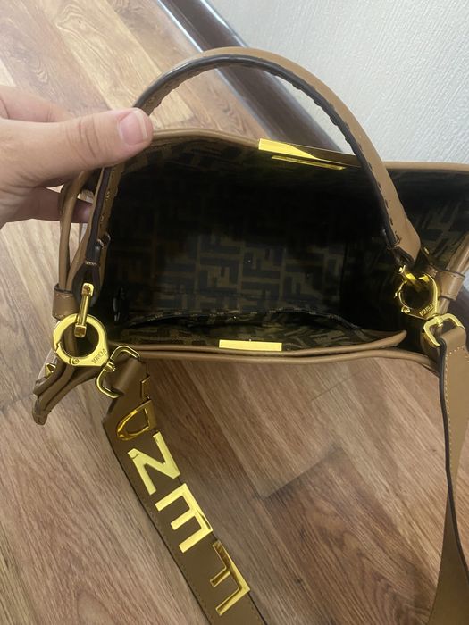 продам сумку в отличном состоянии