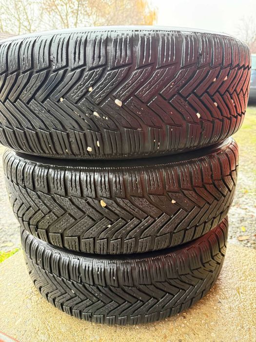 Vând Set 4 Roți Iarnă: Jante Alutec + Michelin Alpin 6 (205/60 R16)