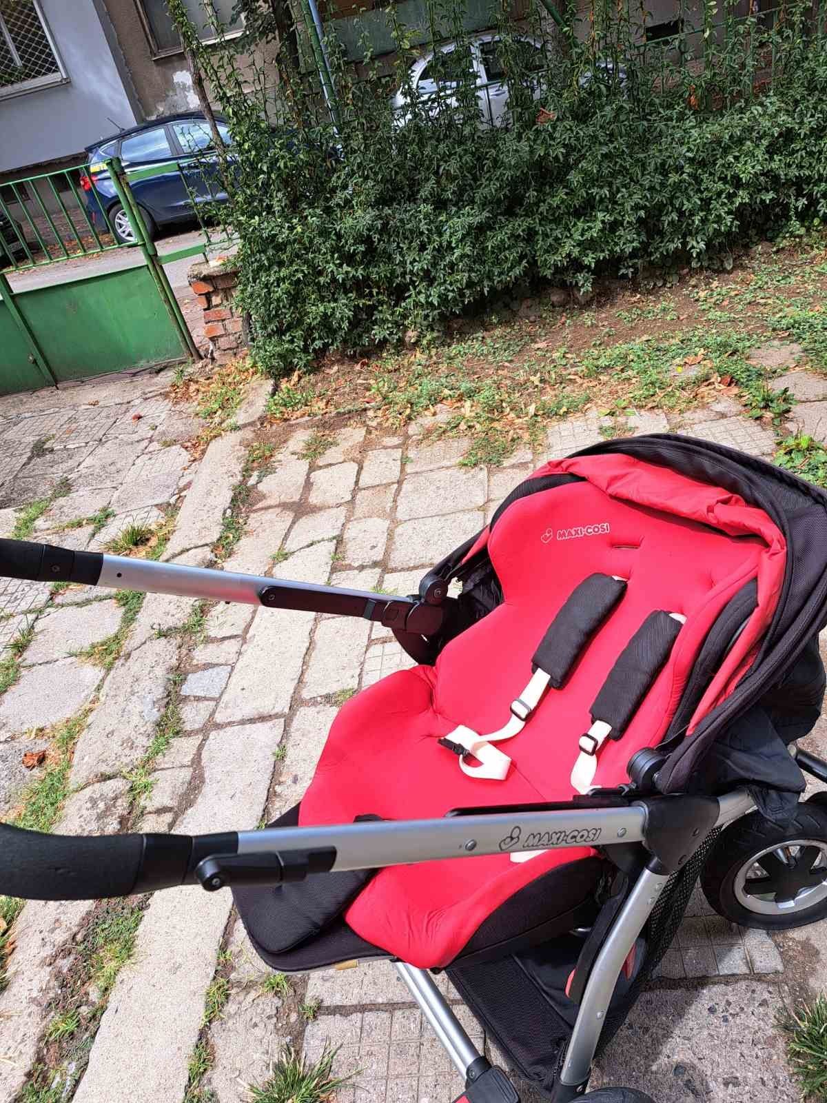 Бебешка количка Maxi cosi mura 4 +подаръци