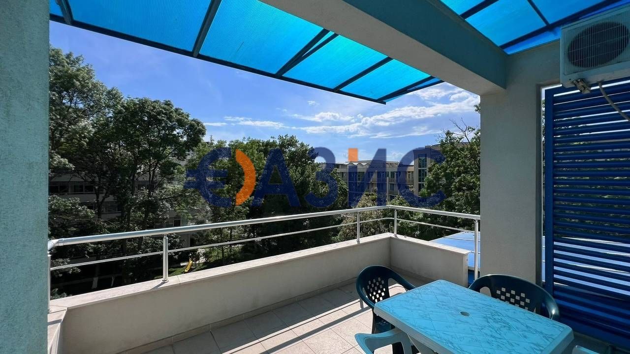Продава се Тристаен апартамент в к.к. Слънчев бряг - 120 кв.м за 1000 €/кв.м - Снимка #2