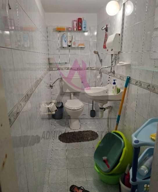 Дава се под наем Тристаен апартамент в Варна, Автогара - 90 кв.м за 255 € - Снимка #3