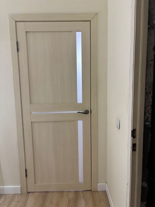 Продается дверь 5 штук в хорошом состоение.
