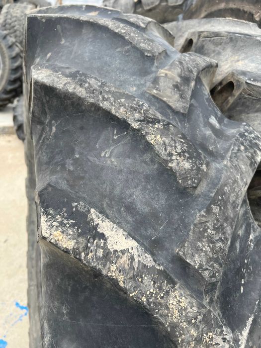 Cauciucuri sh 16.9 R30 Vredestein