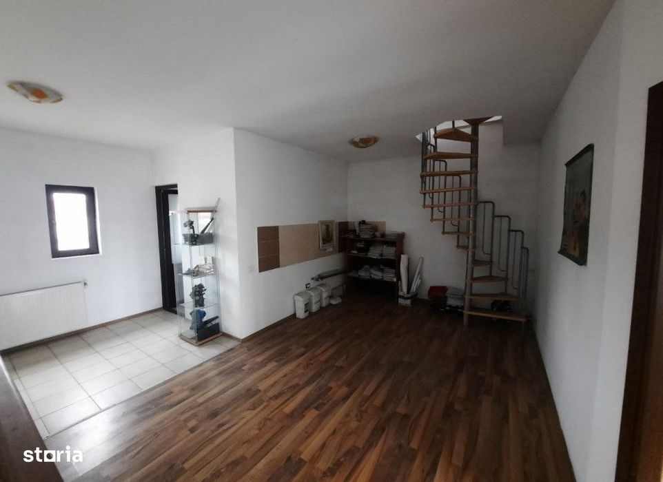 Apartament  2 camere Roznov , 85 metri, etaj 1 Cod:157806