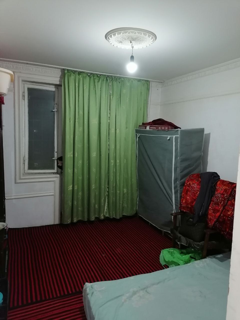 Uy Sartepoda 82 dom 33 kvartira bemalol borib kursa buladi