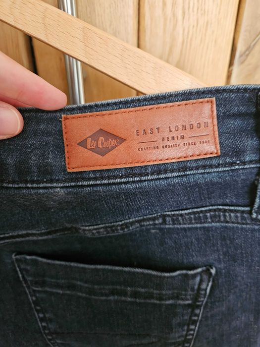 Дънки Lee Cooper