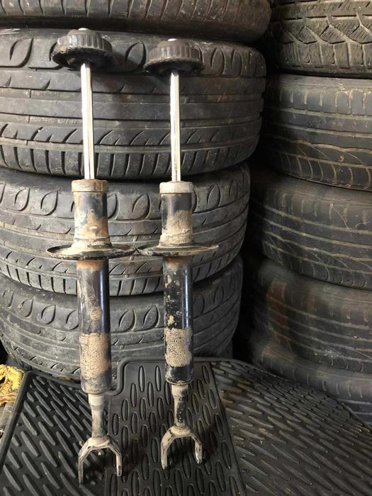 Предни и задни амортисьори за Ауди а6 куатро