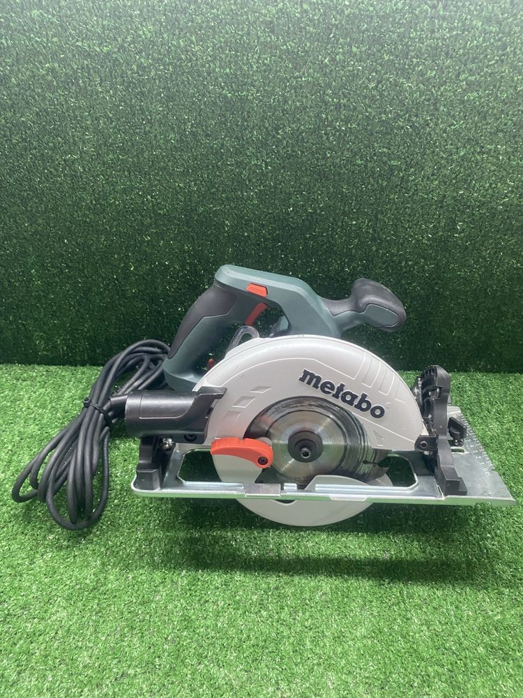 Ръчен циркуляр Metabo KS 55