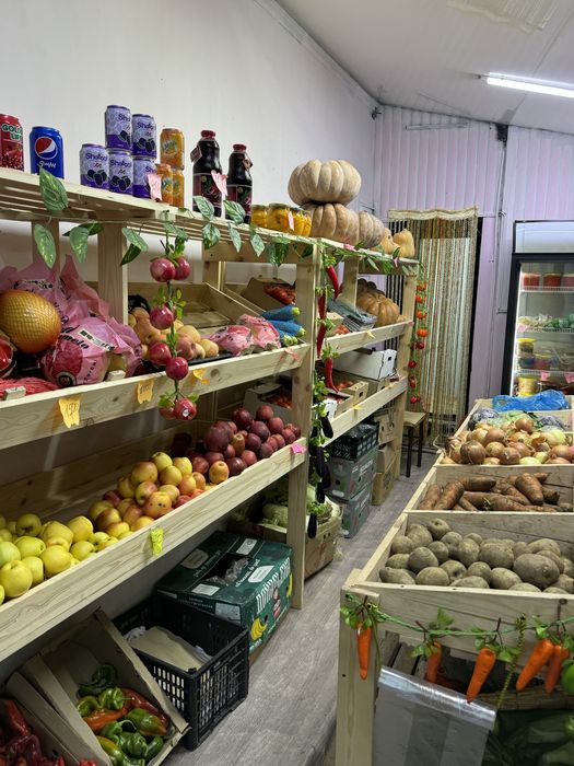Сдам в аренду готовый овощной магазин срочно