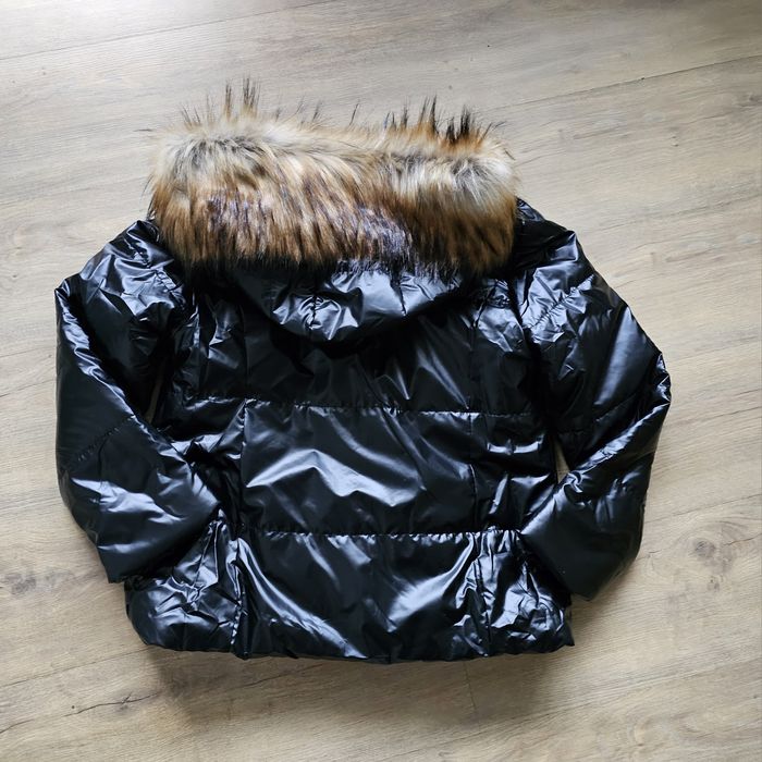 Дамско чисто ново яке